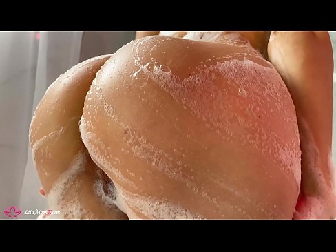 ❤️ Brunette Masturbates obo pẹlu Vibrator to Intense Orgasm ni Shower ️❌ Fidio furo ❌️